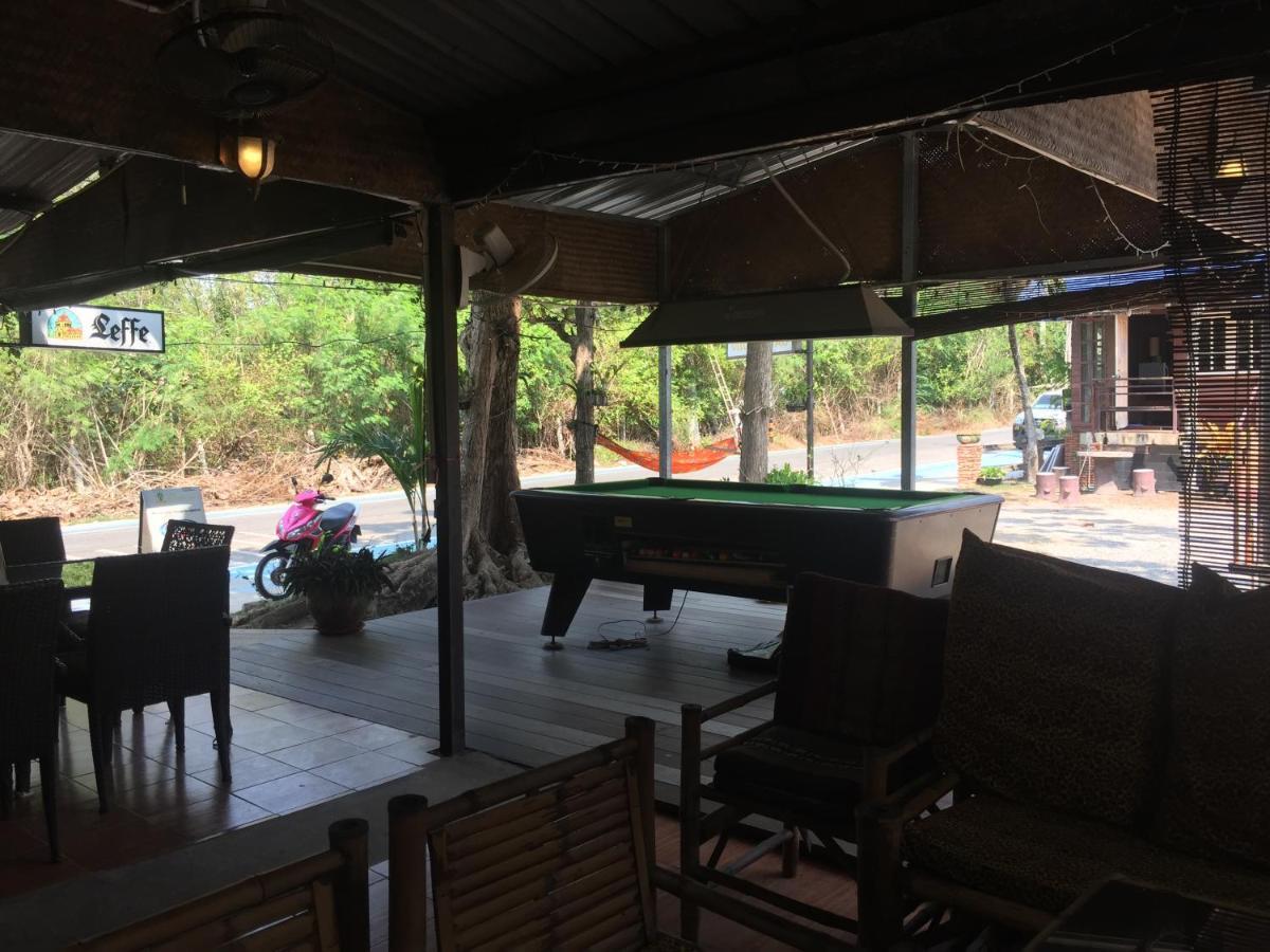 Harry'S Beach Club Ban Phe Eksteriør bilde