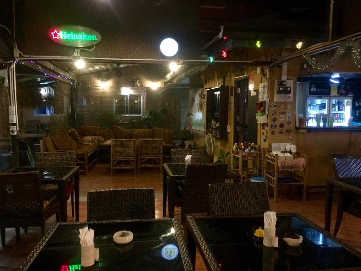 Harry'S Beach Club Ban Phe Eksteriør bilde